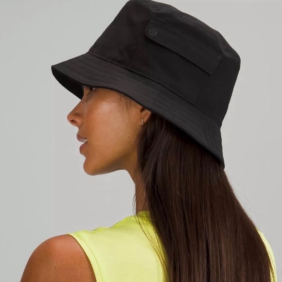 Lululemon Black Bucket Hat - Picture 2 of 4